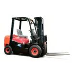 Rough terrain diesel forklift prepared for farm and yard loading work