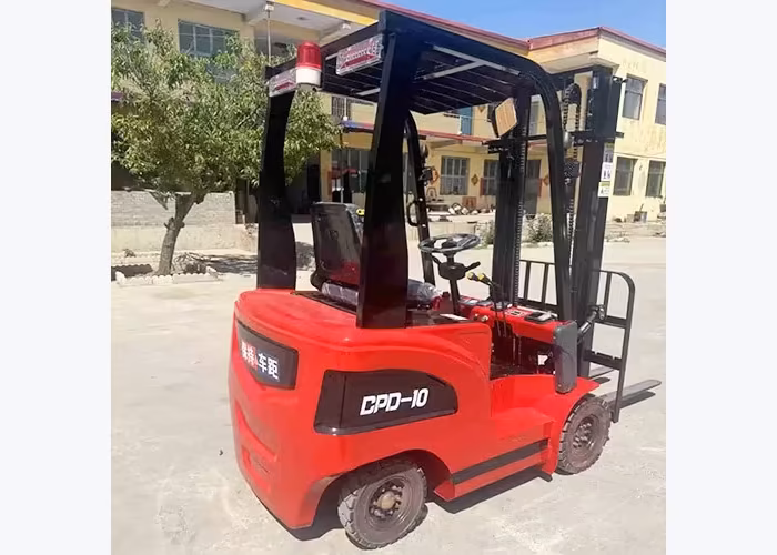 Electric forklift staged for warehouse route planning and charging-window evaluation