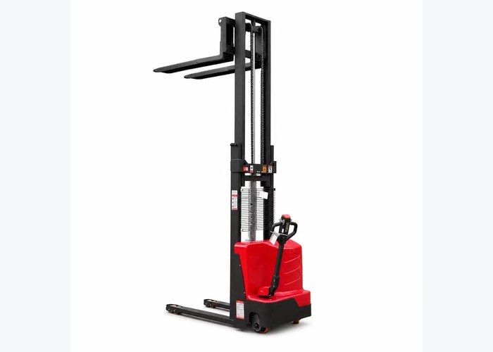 Walkie stacker positioned for pallet entry practice and warehouse travel planning